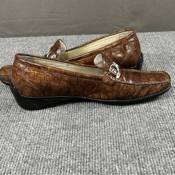 Charlie Paige Wrap Faux Fur Trim Cape Shawl Cozy Lagenlook Fringe One Size Tan - Picture 6 of 9